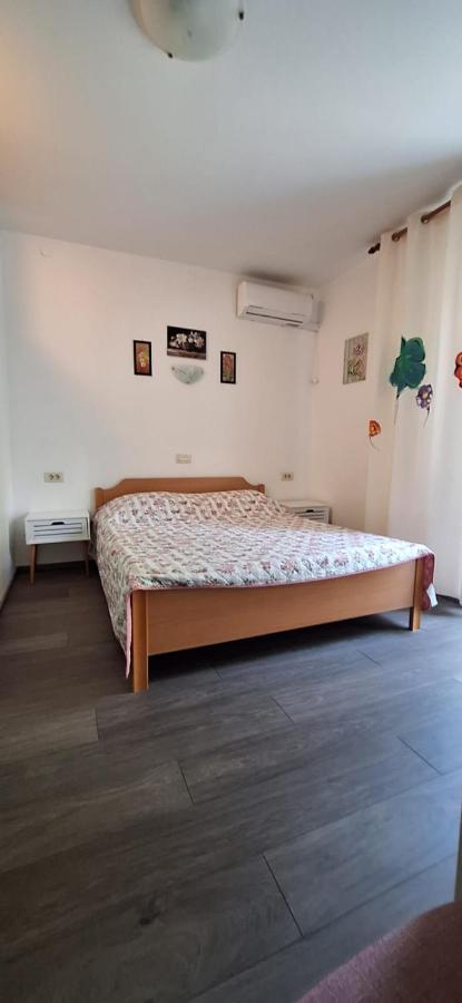 Apartments Villa Milenka โนวาลยา ภายนอก รูปภาพ