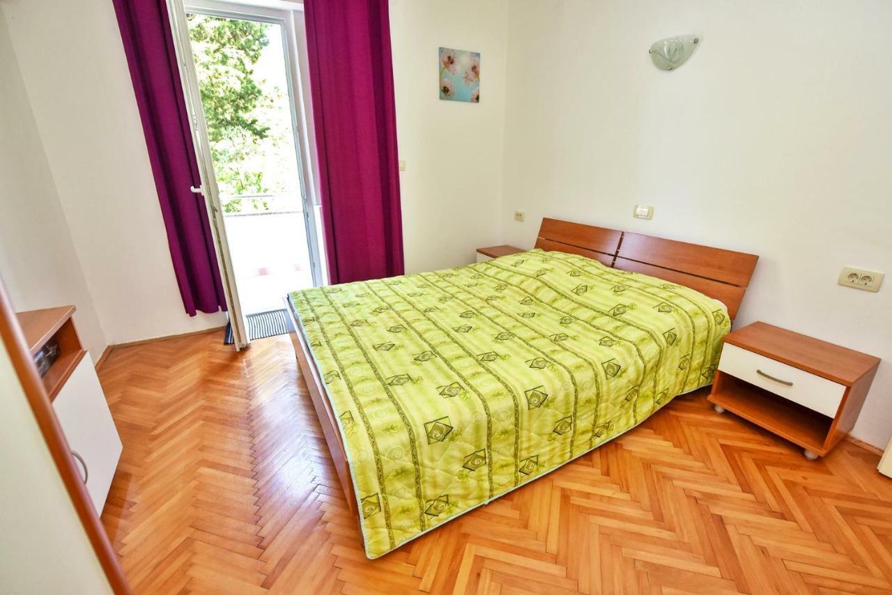 Apartments Villa Milenka โนวาลยา ภายนอก รูปภาพ