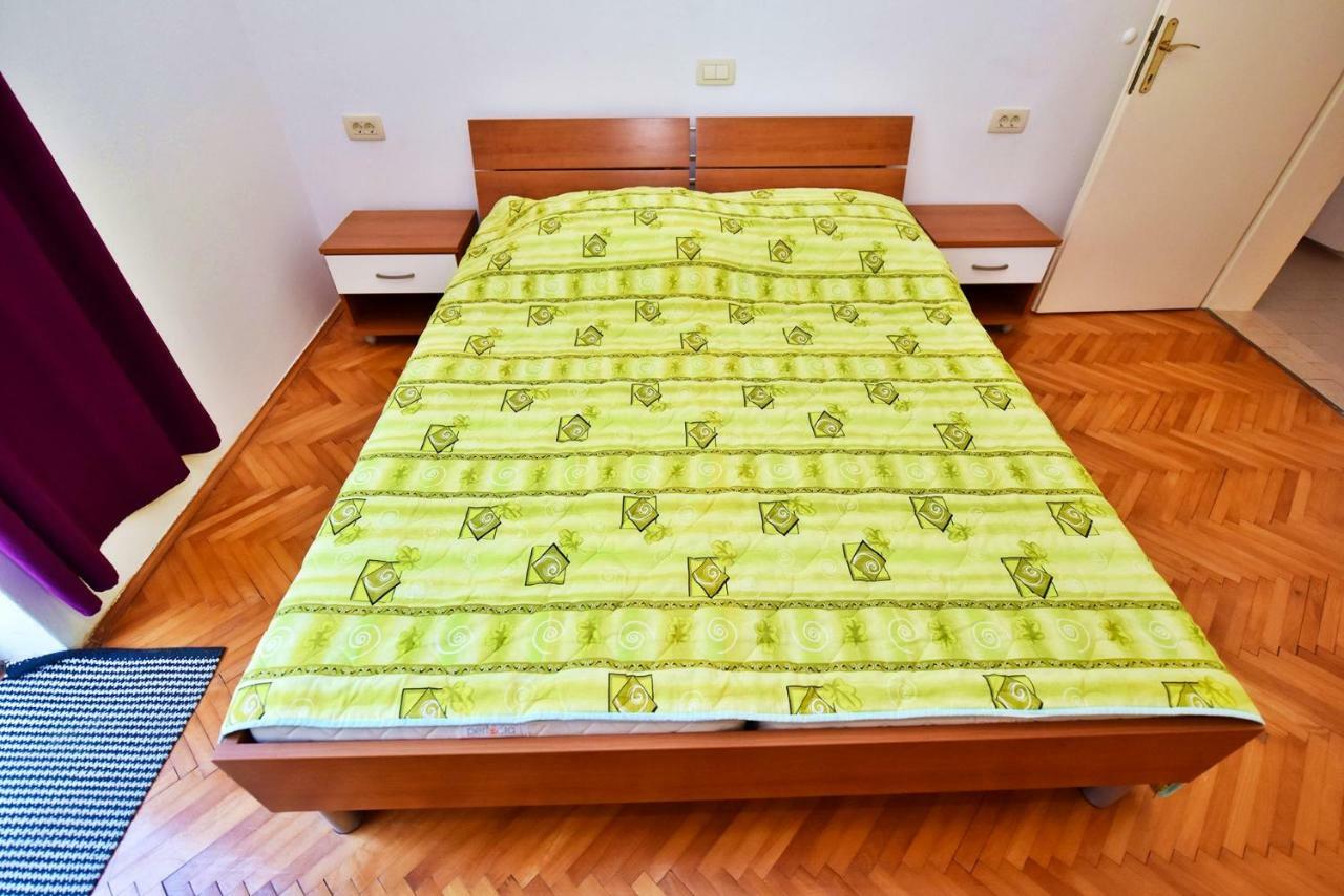 Apartments Villa Milenka โนวาลยา ภายนอก รูปภาพ